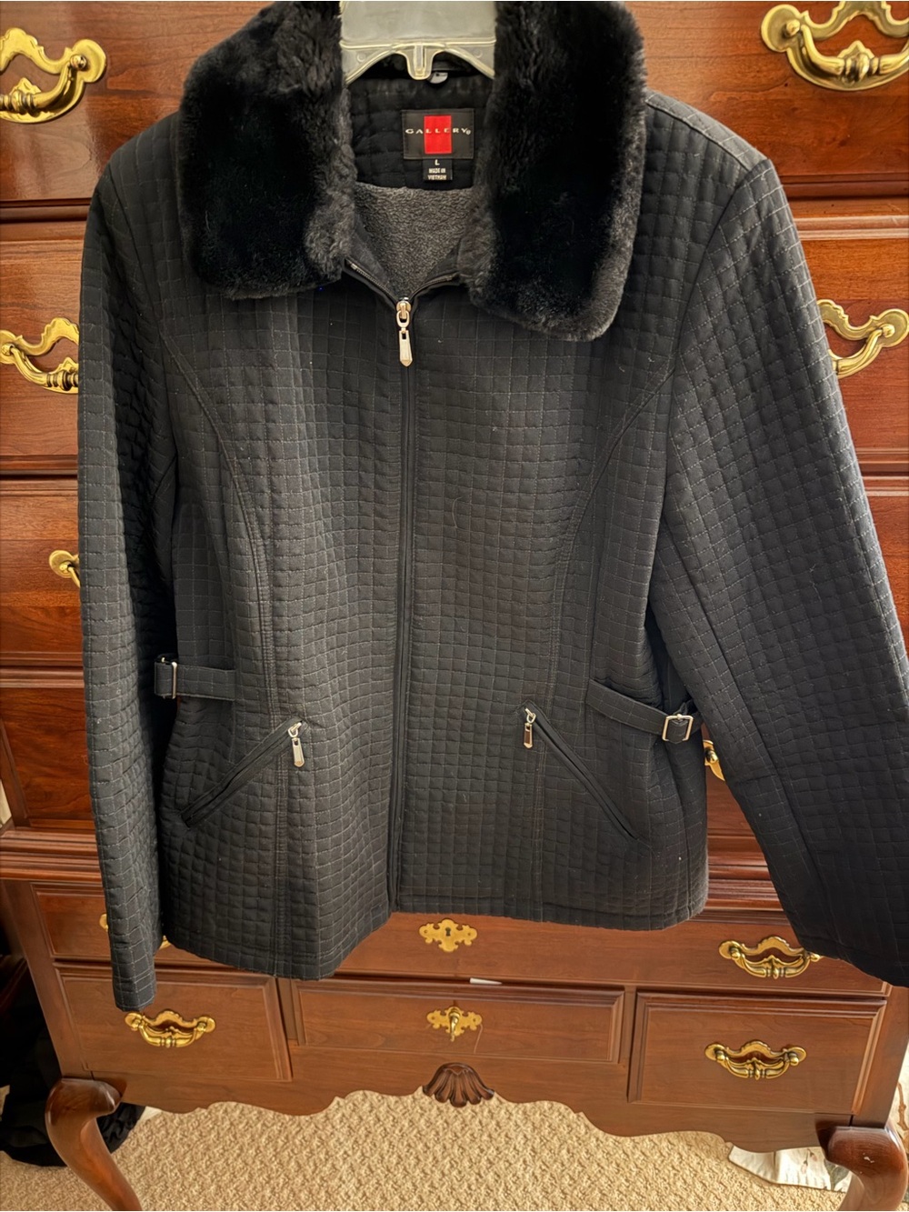 Women’s Black Quilted Jacket with Faux Fur Collar